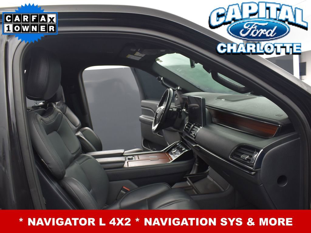 Used 2022 Lincoln Navigator L 2WD image 11