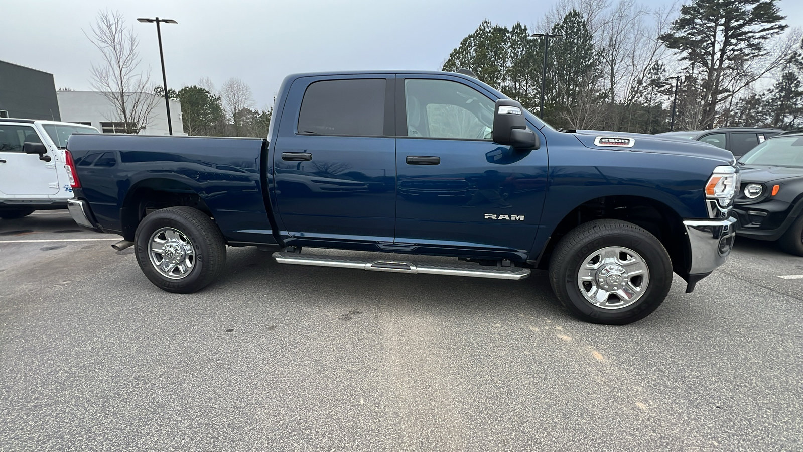 Used 2024 RAM 2500 Big Horn w/ Bed Utility Group image 7