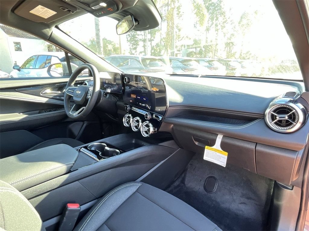 New 2026 Chevrolet Blazer EV LT w/ LPO, All-Weather Mat Package FWD image 27