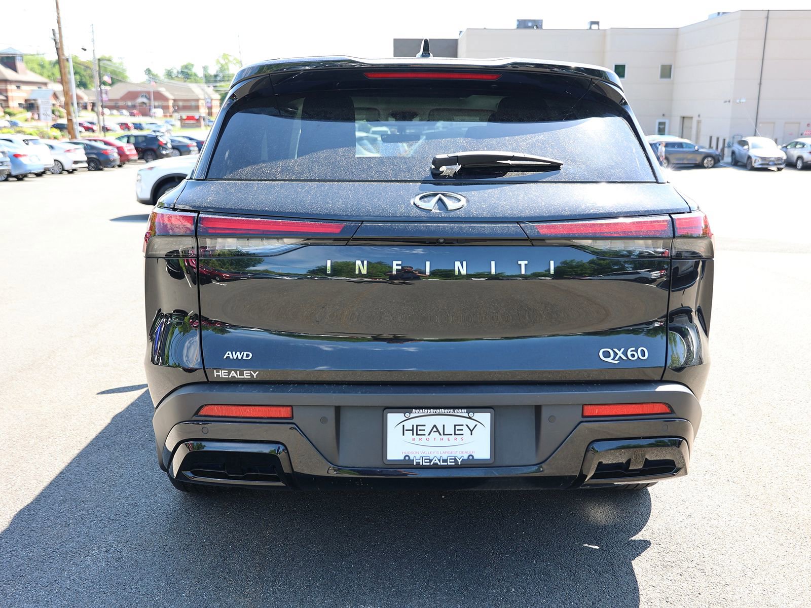 Used 2023 INFINITI QX60 Pure AWD/4WD image 6