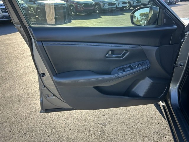 Used 2024 Nissan Sentra S image 12