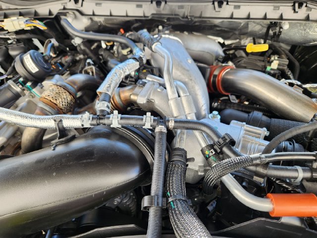 New 2026 Ford F350 Platinum w/ FX4 Off-Road Package AWD/4WD image 21