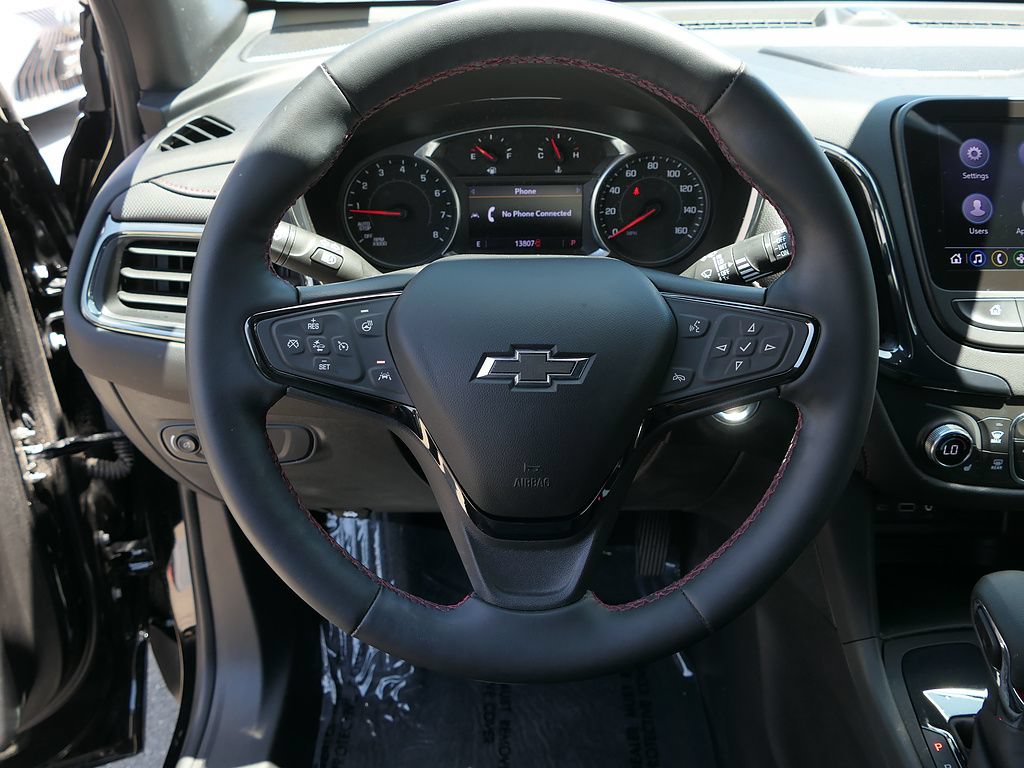 Used 2023 Chevrolet Equinox RS w/ RS Leather Package FWD image 17