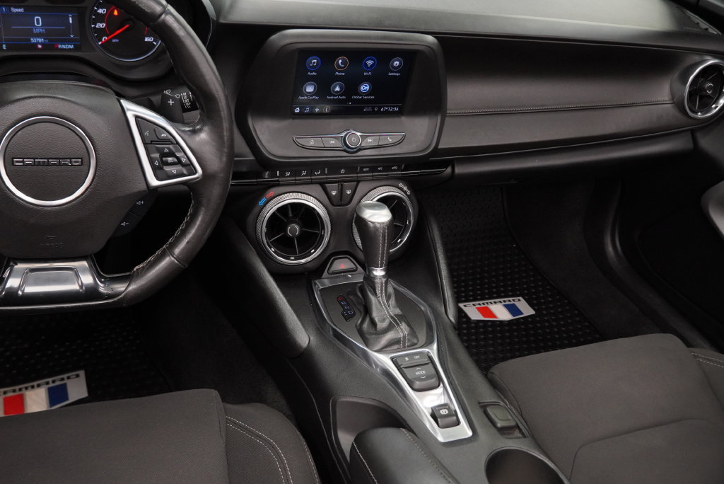 Certified 2020 Chevrolet Camaro LT RWD image 13