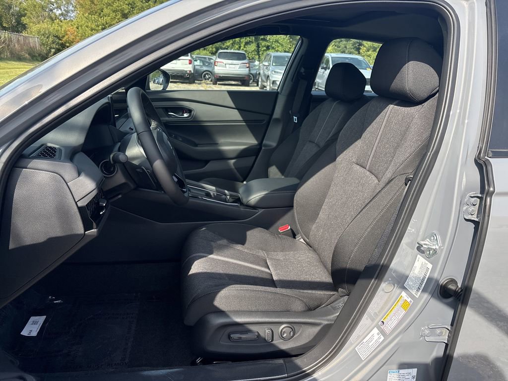 New 2025 Honda Accord Sport image 4