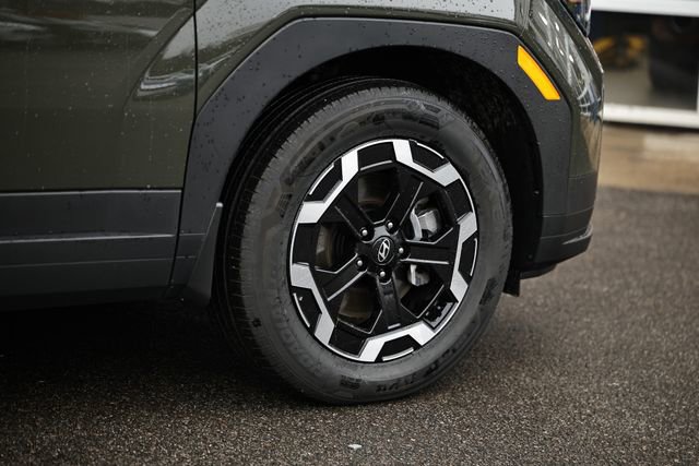 Certified 2025 Hyundai Santa Fe SEL image 5