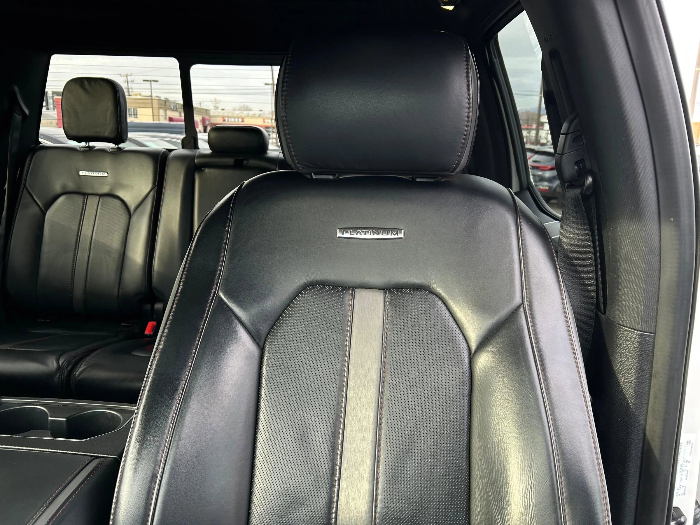 Used 2020 Ford F150 Platinum w/ Equipment Group 701A Luxury image 23