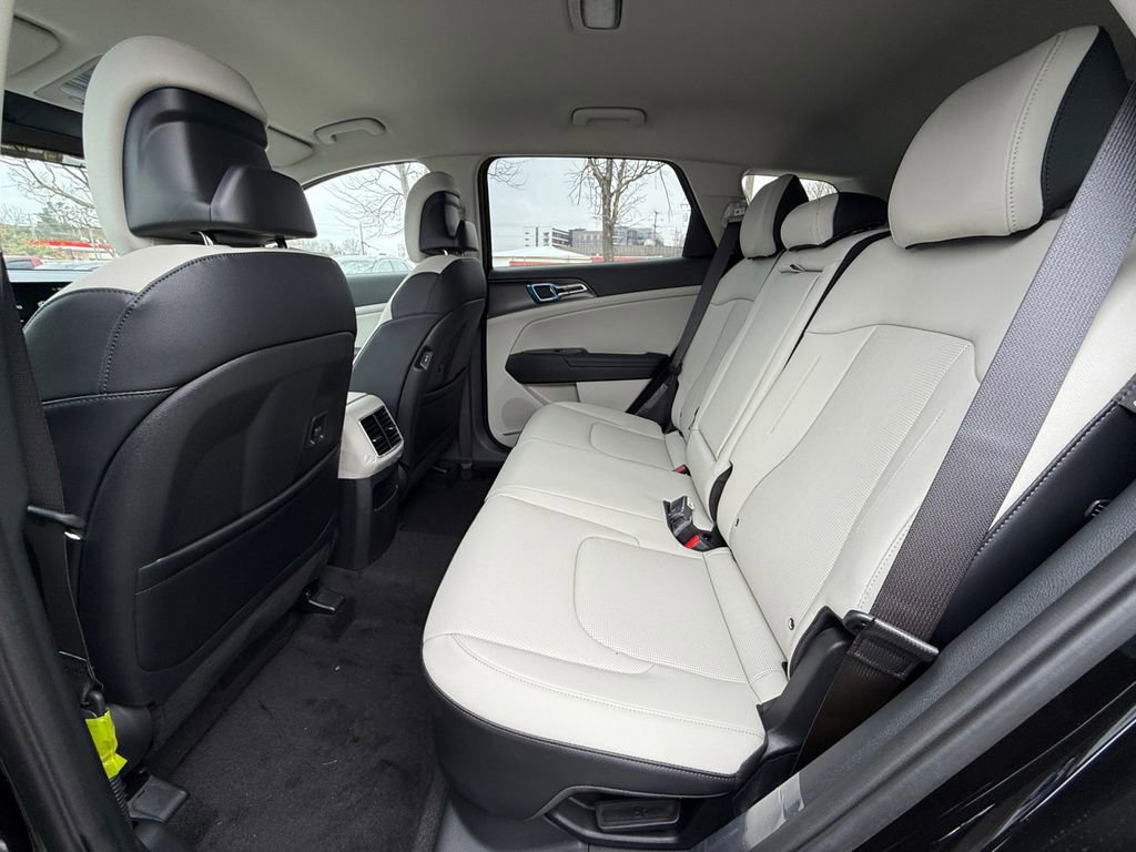 New 2026 Kia Sportage EX AWD/4WD image 23