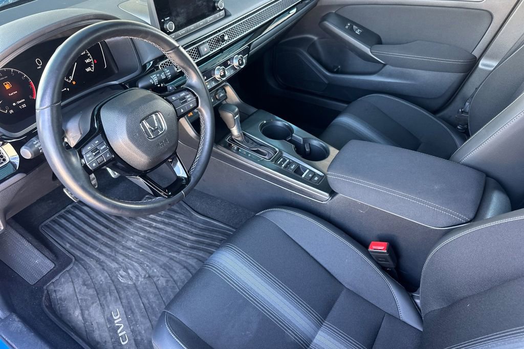 Certified 2025 Honda Civic Sport image 10