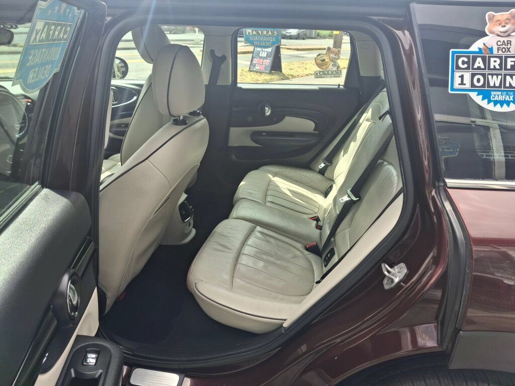 Used 2016 MINI Cooper Clubman FWD image 9