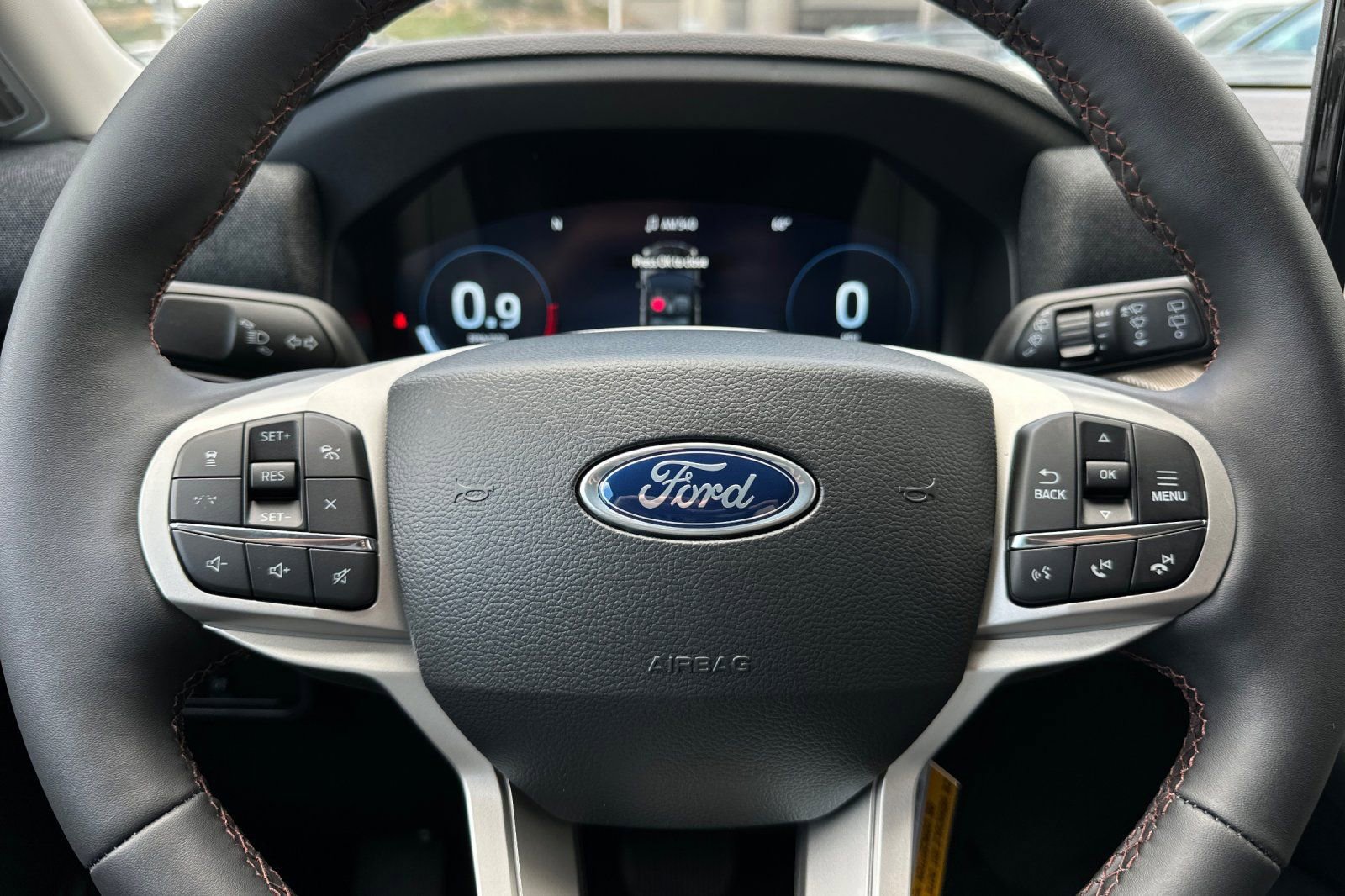 New 2026 Ford Explorer Active w/ Active Comfort Package RWD image 24