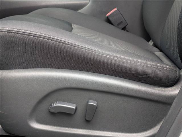 Used 2019 Nissan Pathfinder SV FWD image 4