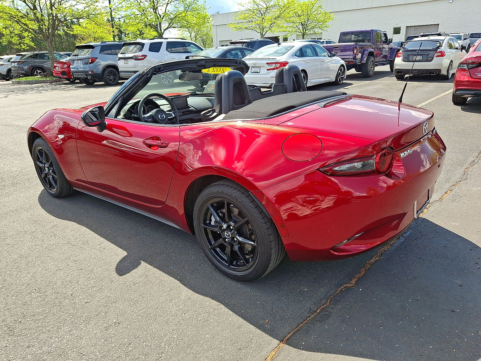 Used 2021 MAZDA MX-5 Miata Sport image 4