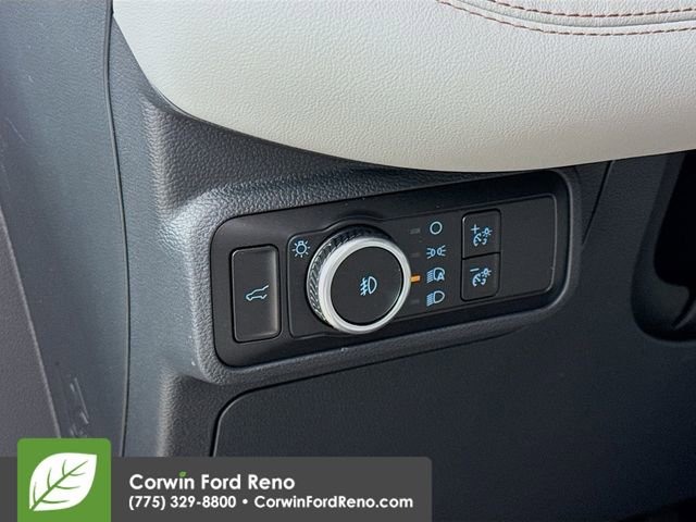 New 2025 Ford Explorer Active w/ Active Comfort Package image 11