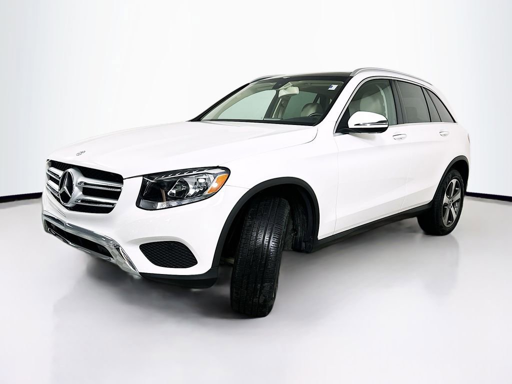 Used 2019 Mercedes-Benz GLC 300 image 2