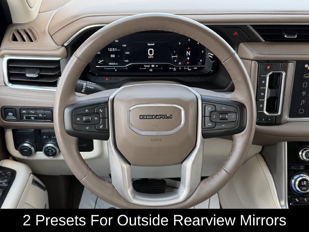 Used 2024 GMC Yukon XL Denali RWD image 12