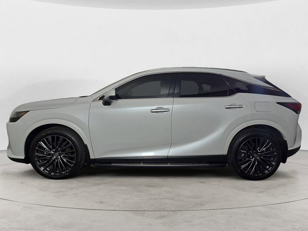 Used 2026 Lexus RX 350 w/ Convenience Package image 2