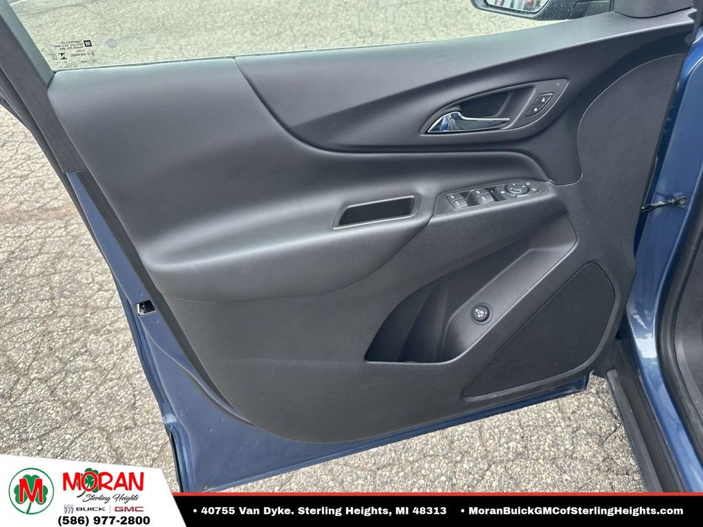 Used 2024 Chevrolet Equinox LT FWD image 16