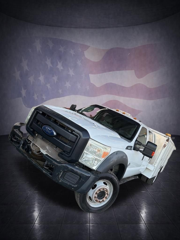 Used 2014 Ford F550 4x4 Crew Cab Super Duty image 3