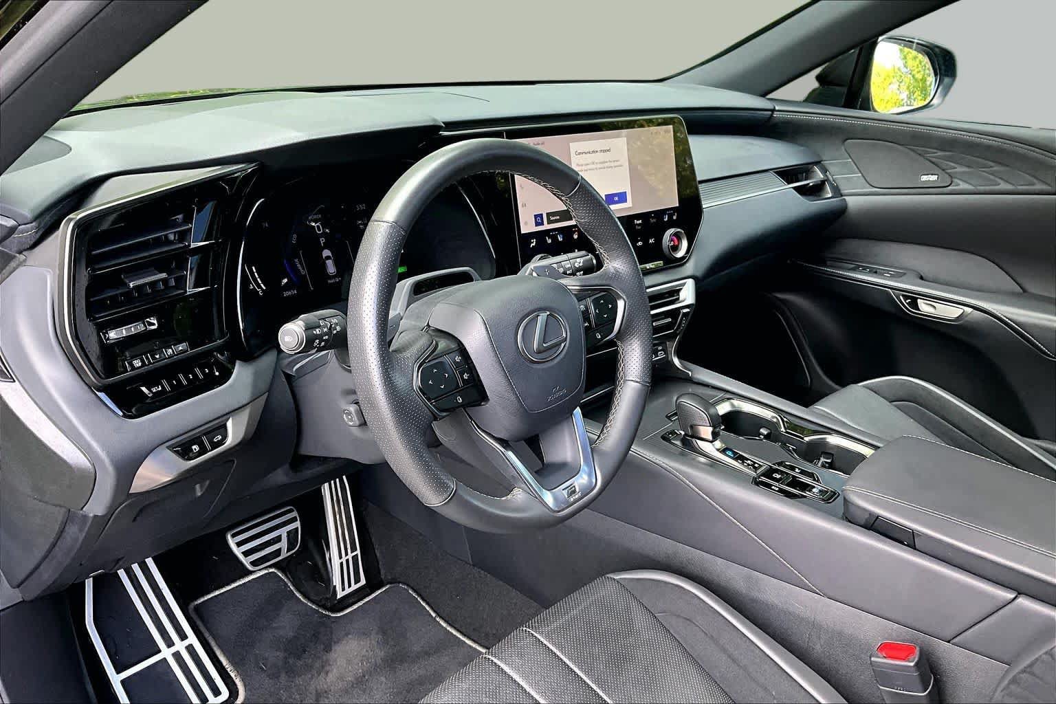 Used 2024 Lexus RX 500h F Sport w/ Convenience Package AWD/4WD image 17