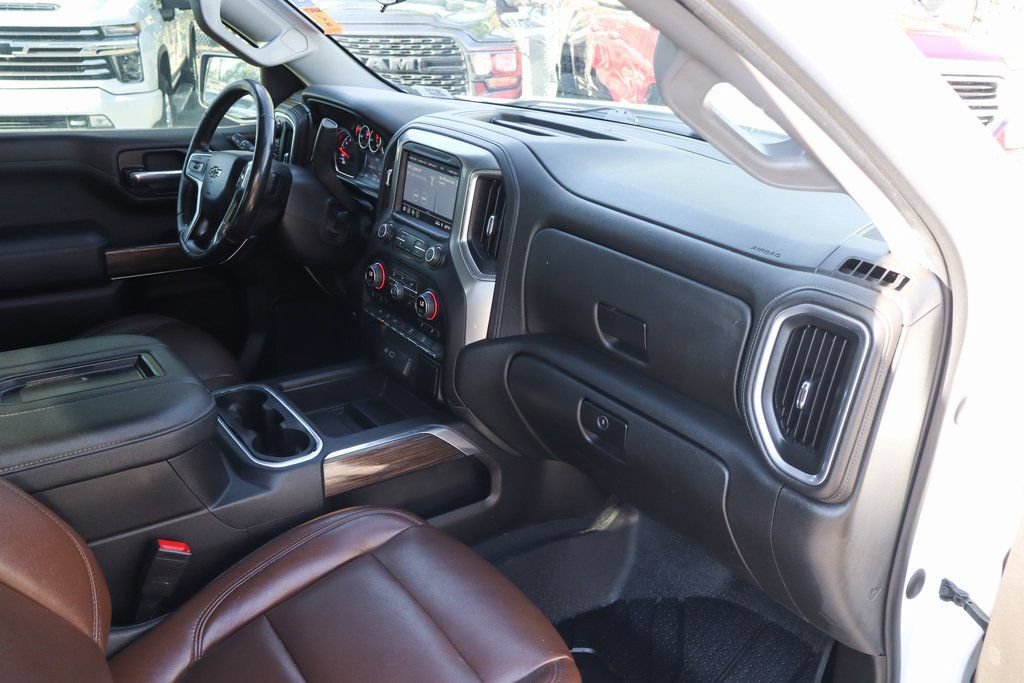 Used 2022 Chevrolet Silverado 1500 RST AWD/4WD image 46