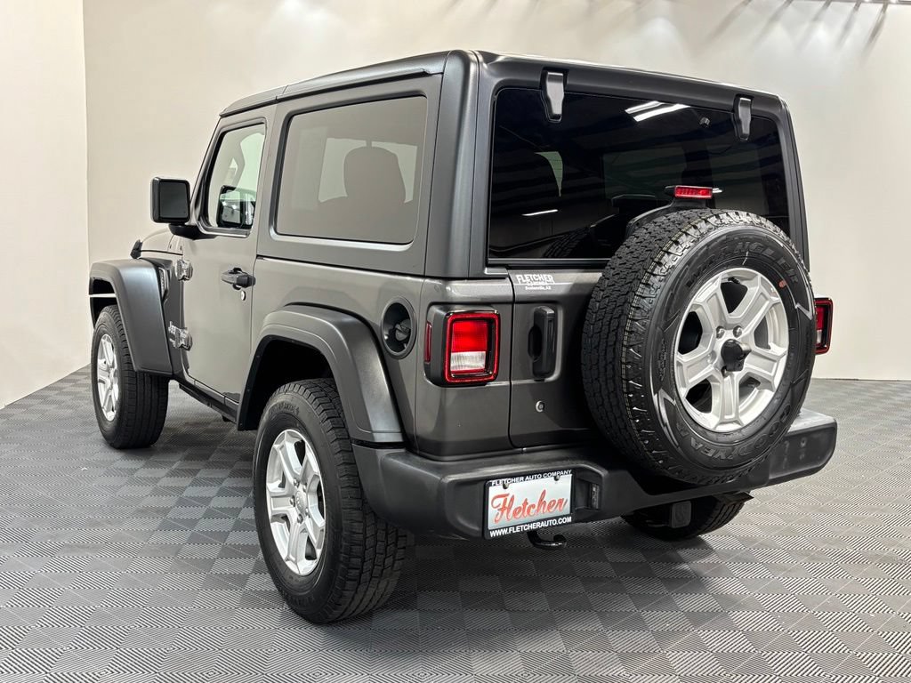 Used 2019 Jeep Wrangler Sport AWD/4WD image 4