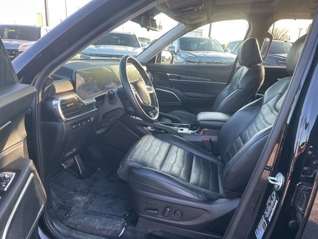 Used 2024 Kia Telluride SX Prestige w/ Towing Package AWD/4WD image 16