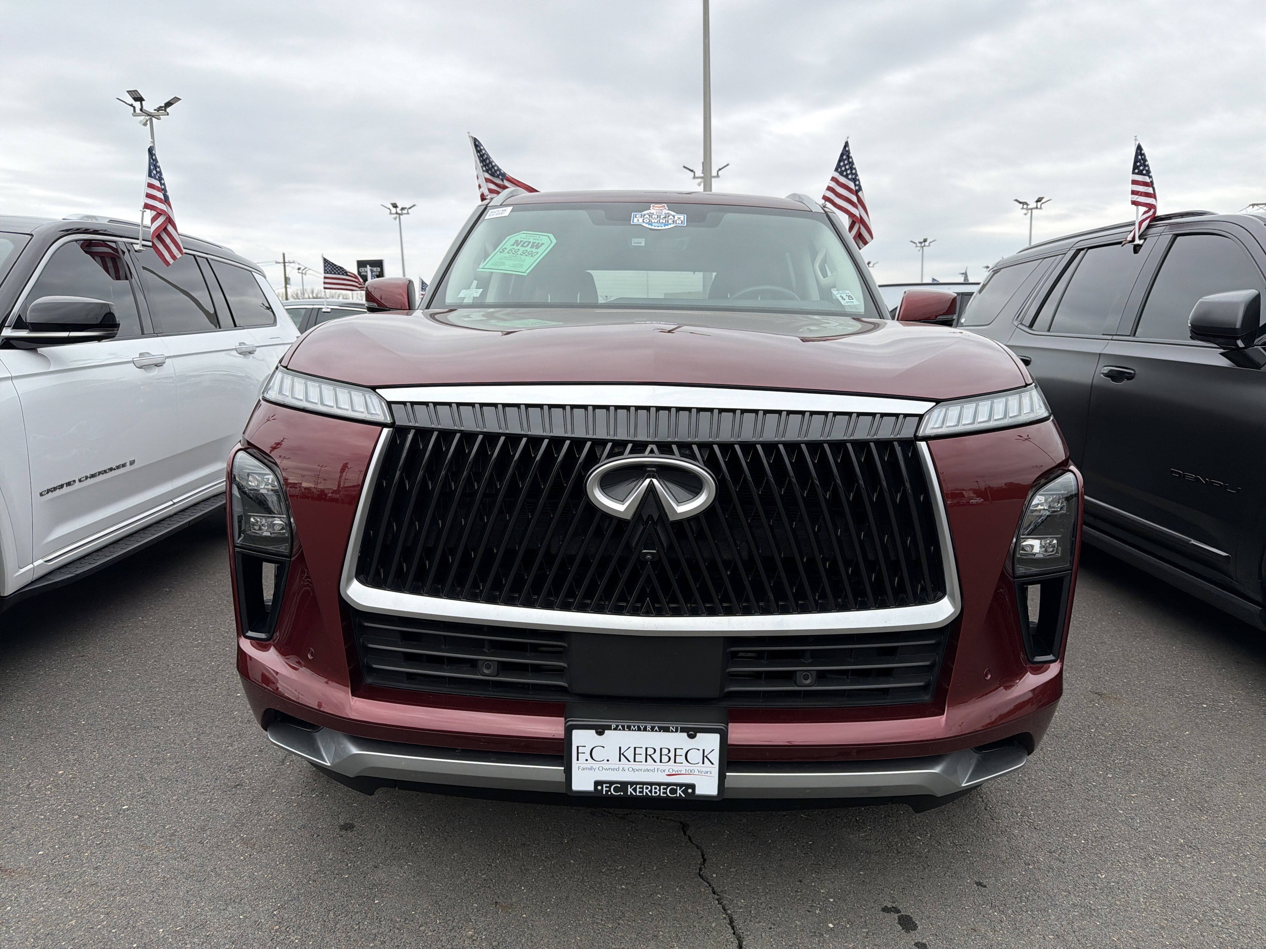 Used 2025 INFINITI QX80 Luxe image 3