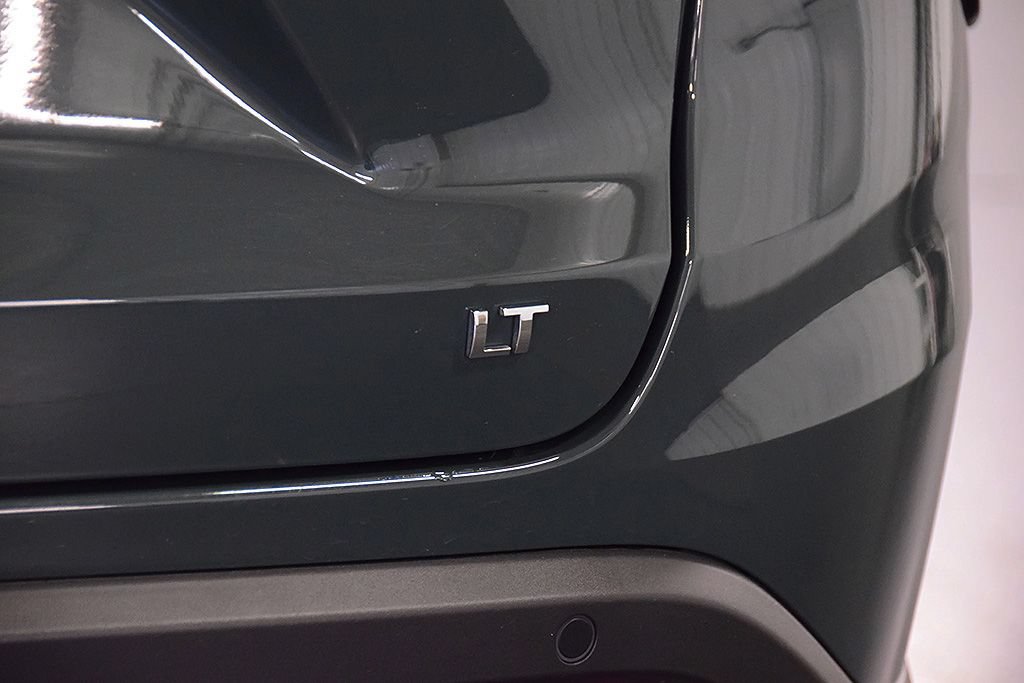 Used 2025 Chevrolet Trax LT w/ Driver Confidence Package FWD image 14
