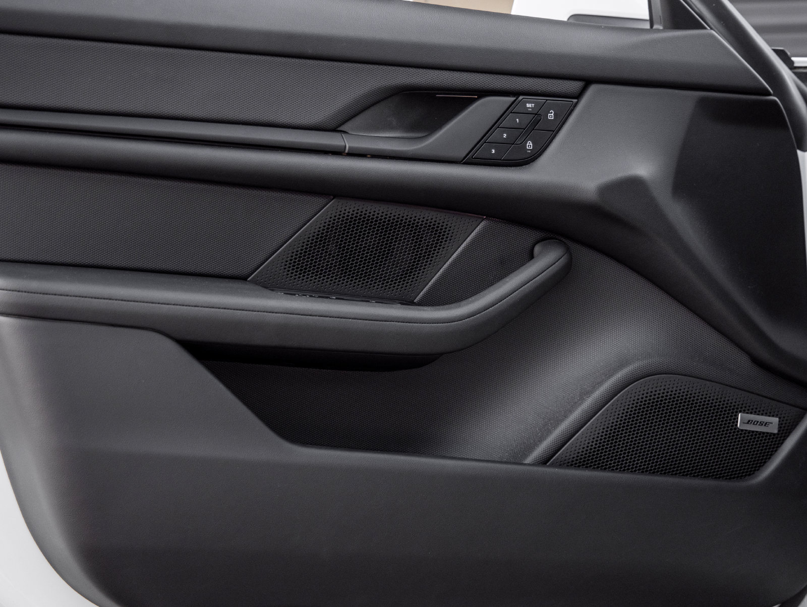 Certified 2023 Porsche Taycan 4S AWD/4WD image 19
