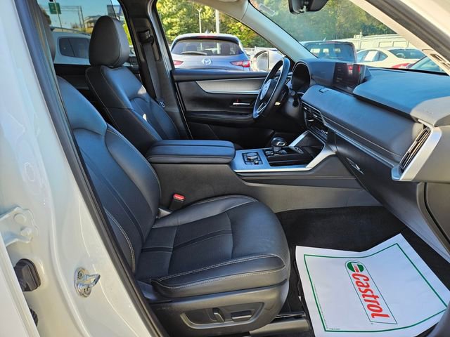 Used 2024 MAZDA CX-90 3.3 Turbo w/ Preferred Plus image 16