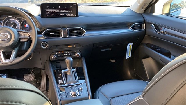New 2025 MAZDA CX-5 AWD 2.5 S w/ Preferred Package image 10