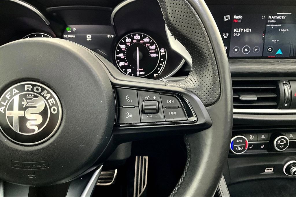 Used 2022 Alfa Romeo Stelvio Sprint image 25