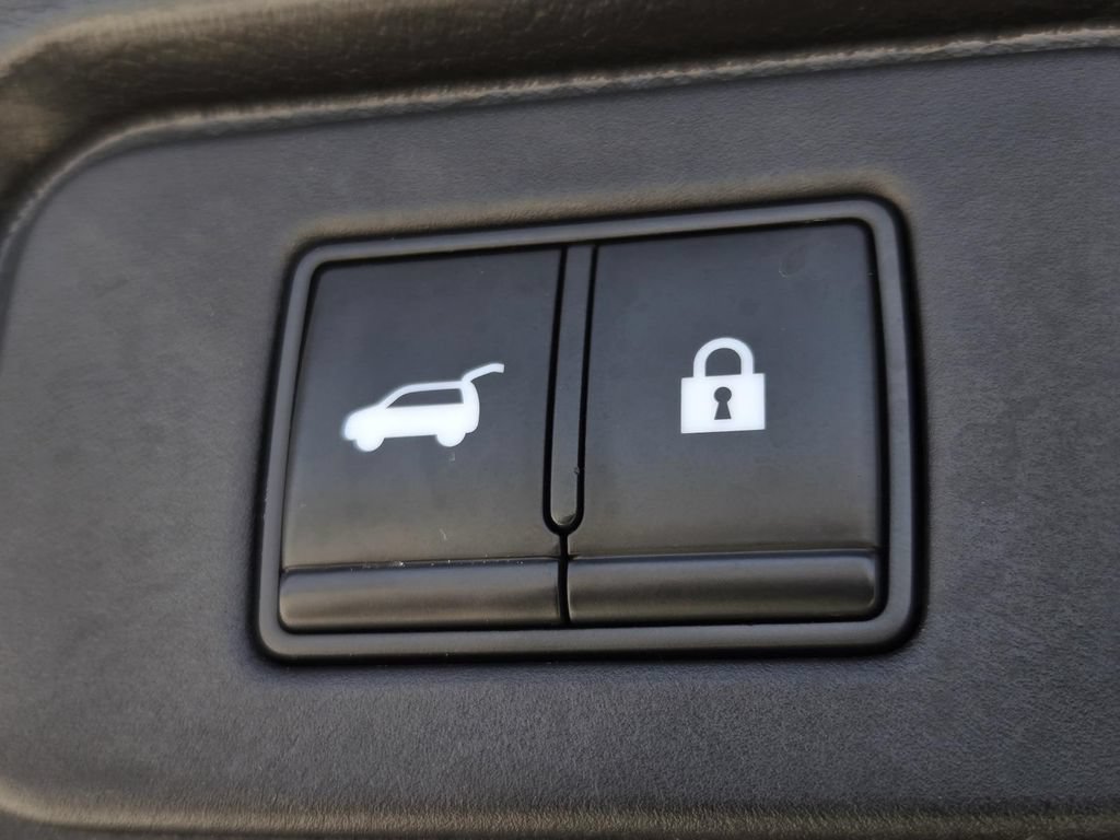 Certified 2022 Nissan Rogue SL FWD image 11