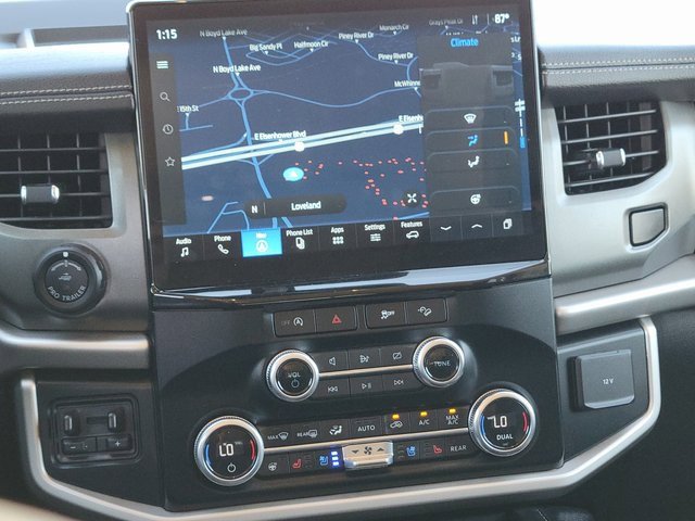 Certified 2024 Ford Expedition Max XLT image 12