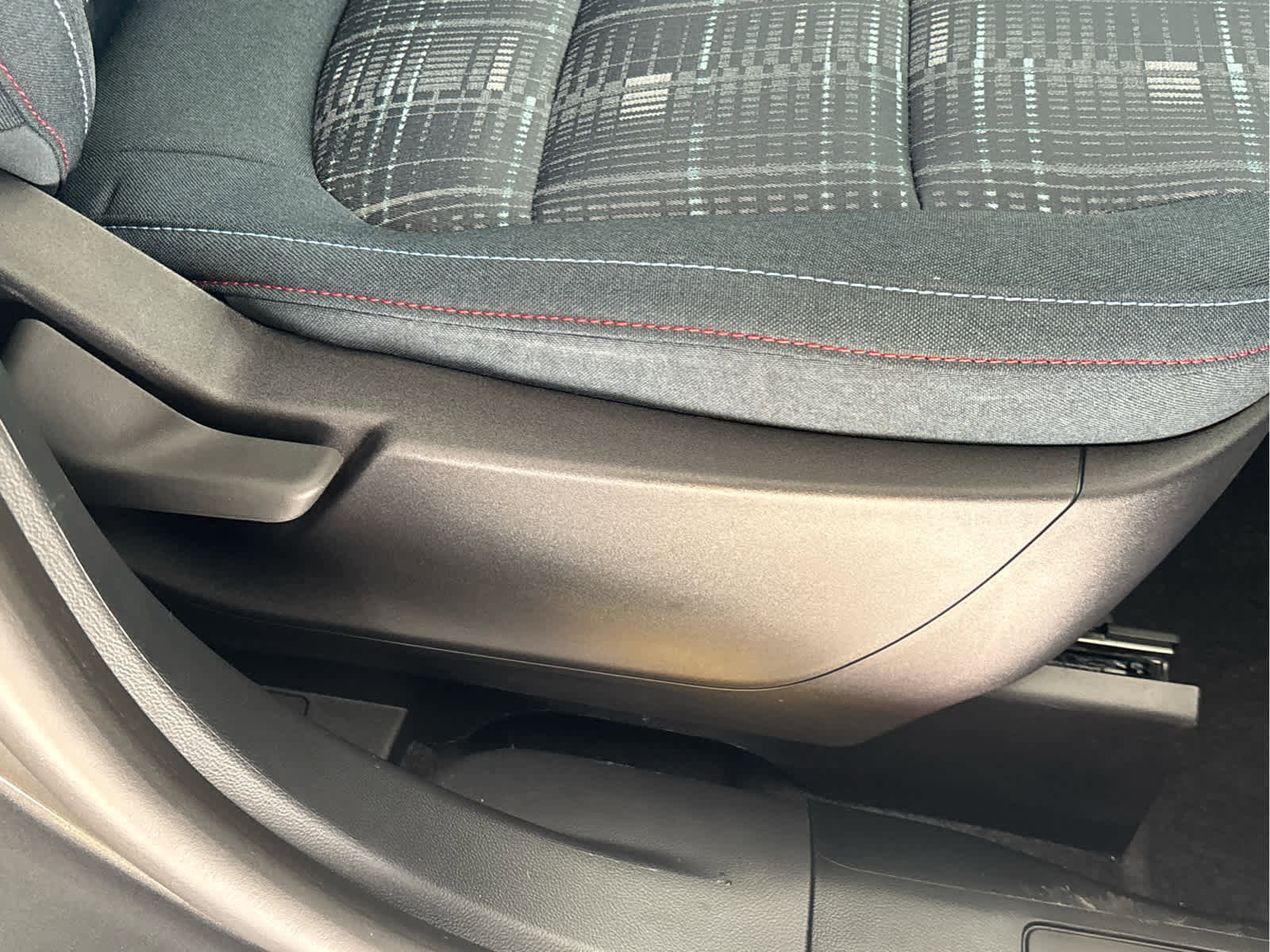 Used 2025 Ford Bronco Sport Heritage w/ Convenience Package image 40