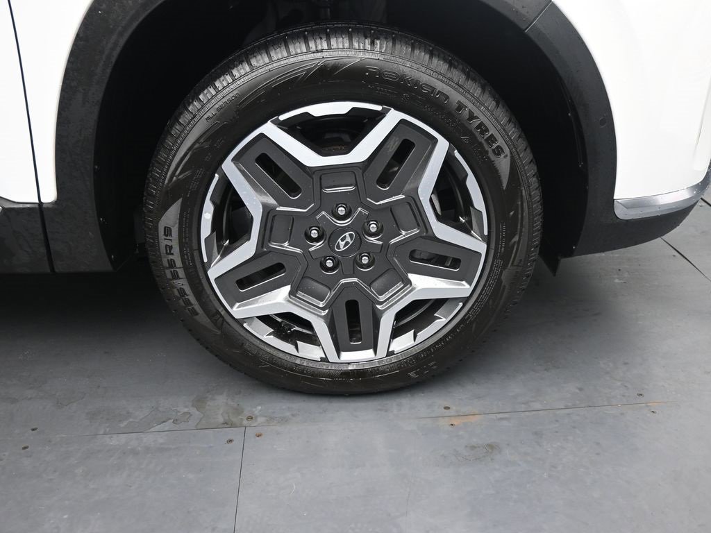 Used 2023 Hyundai Santa Fe Limited image 13