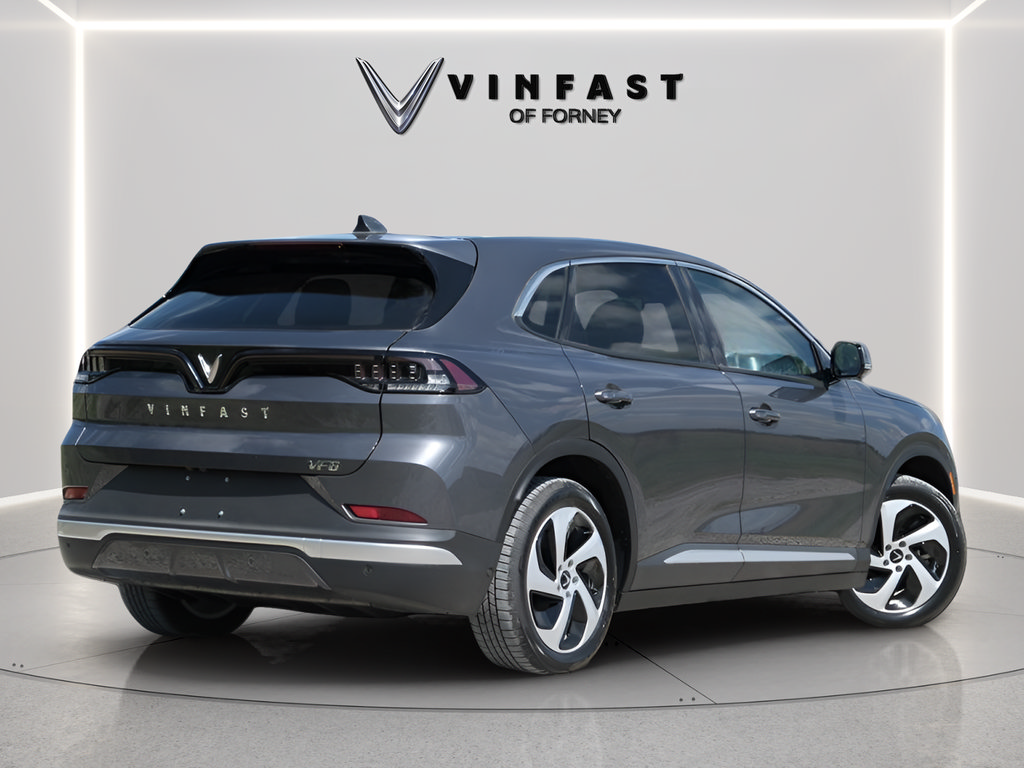 New 2025 VinFast VF 8 Eco AWD/4WD image 3