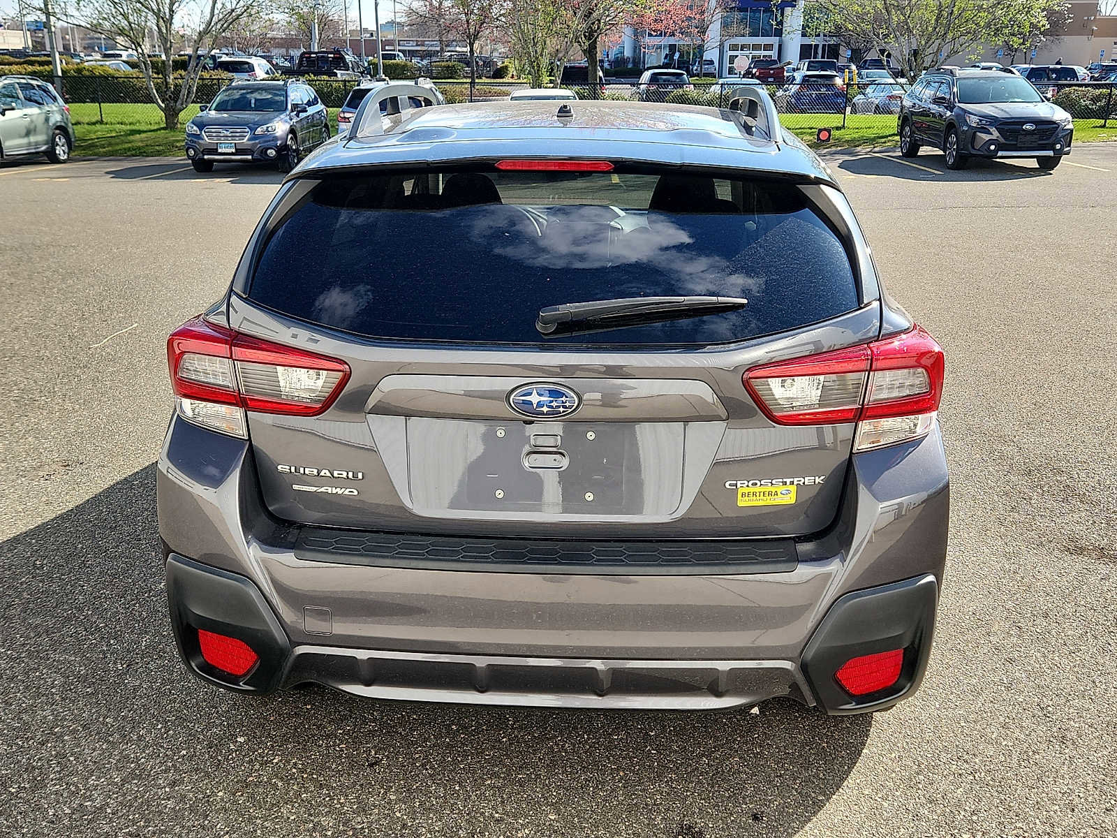 Used 2021 Subaru Crosstrek 2.0i image 5