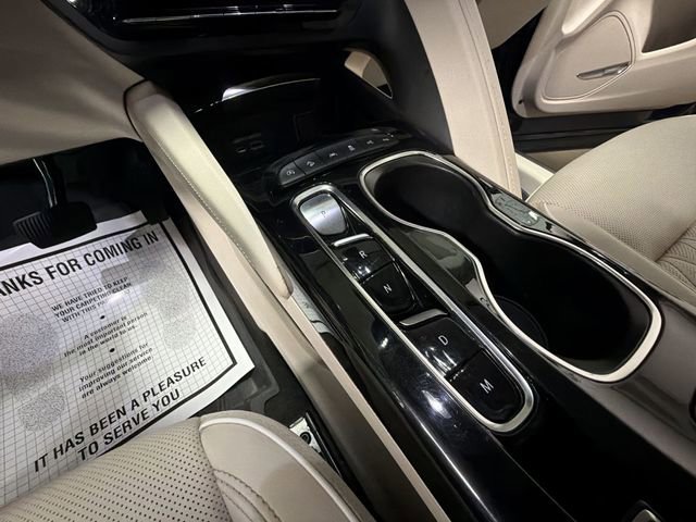 Used 2023 Buick Envision Avenir image 29