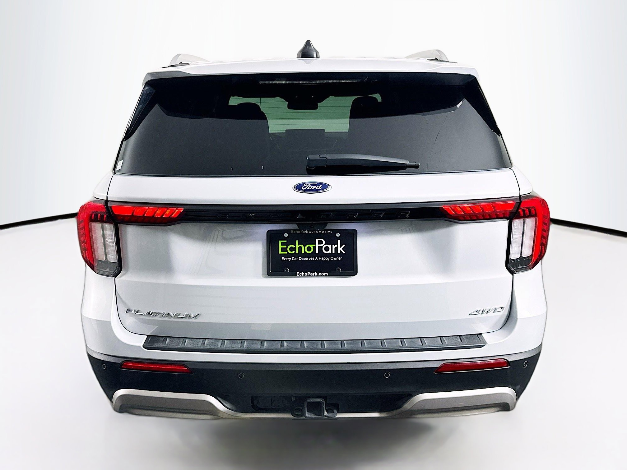Used 2025 Ford Explorer Platinum w/ LUX Leather Package image 7