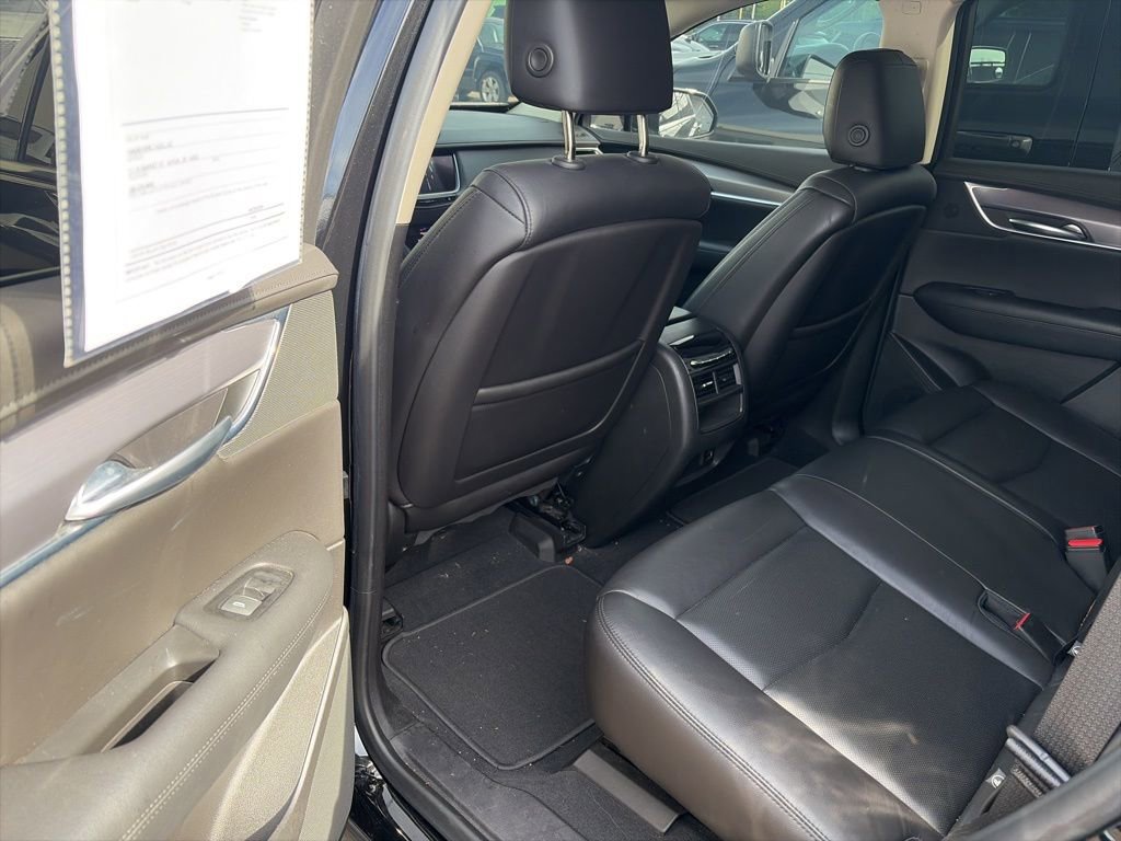 Used 2019 Cadillac XT5 Luxury AWD/4WD image 11