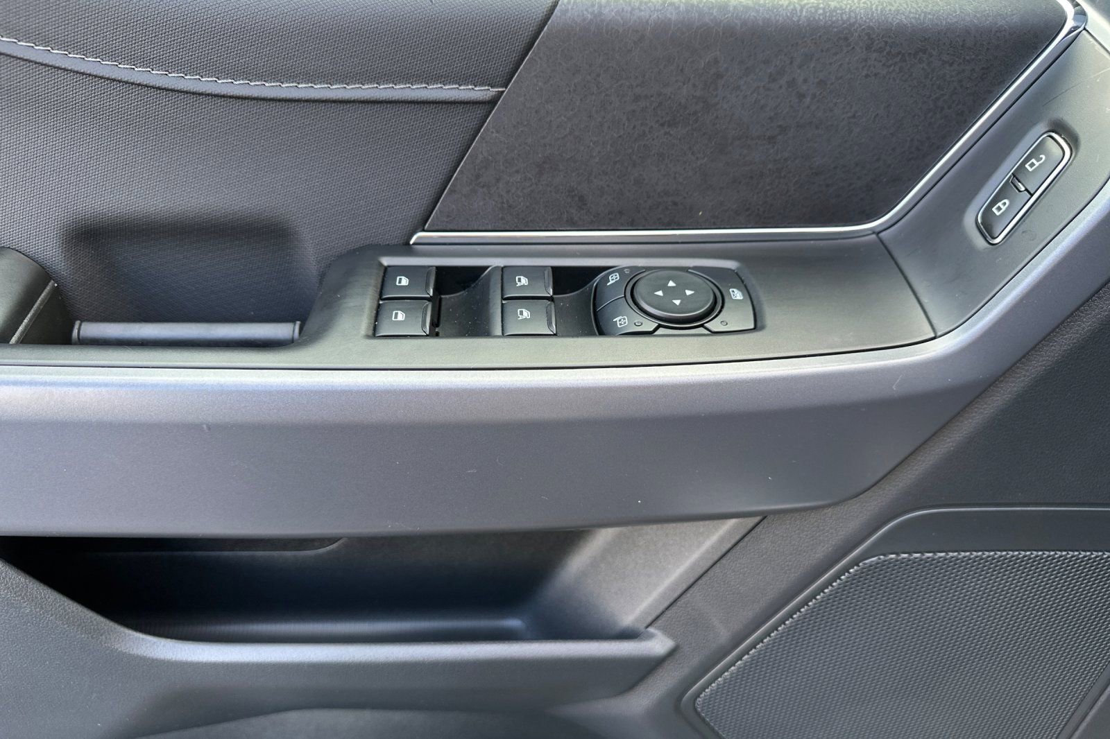 New 2026 Ford F150 XLT w/ Equipment Group 302A MID image 11