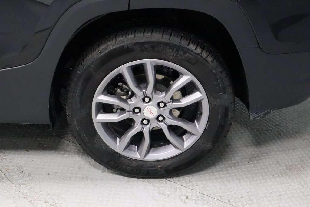 Used 2024 GMC Terrain SLT image 19