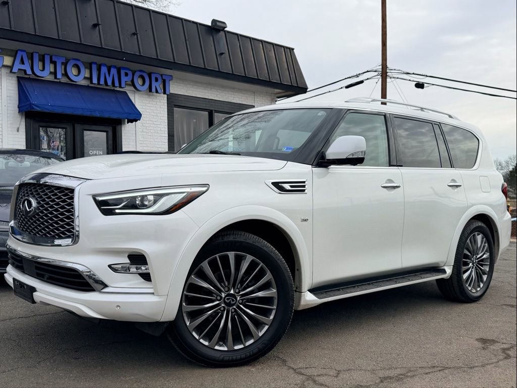 Used 2018 INFINITI QX80 4WD w/ Driver Assistance Package image 2