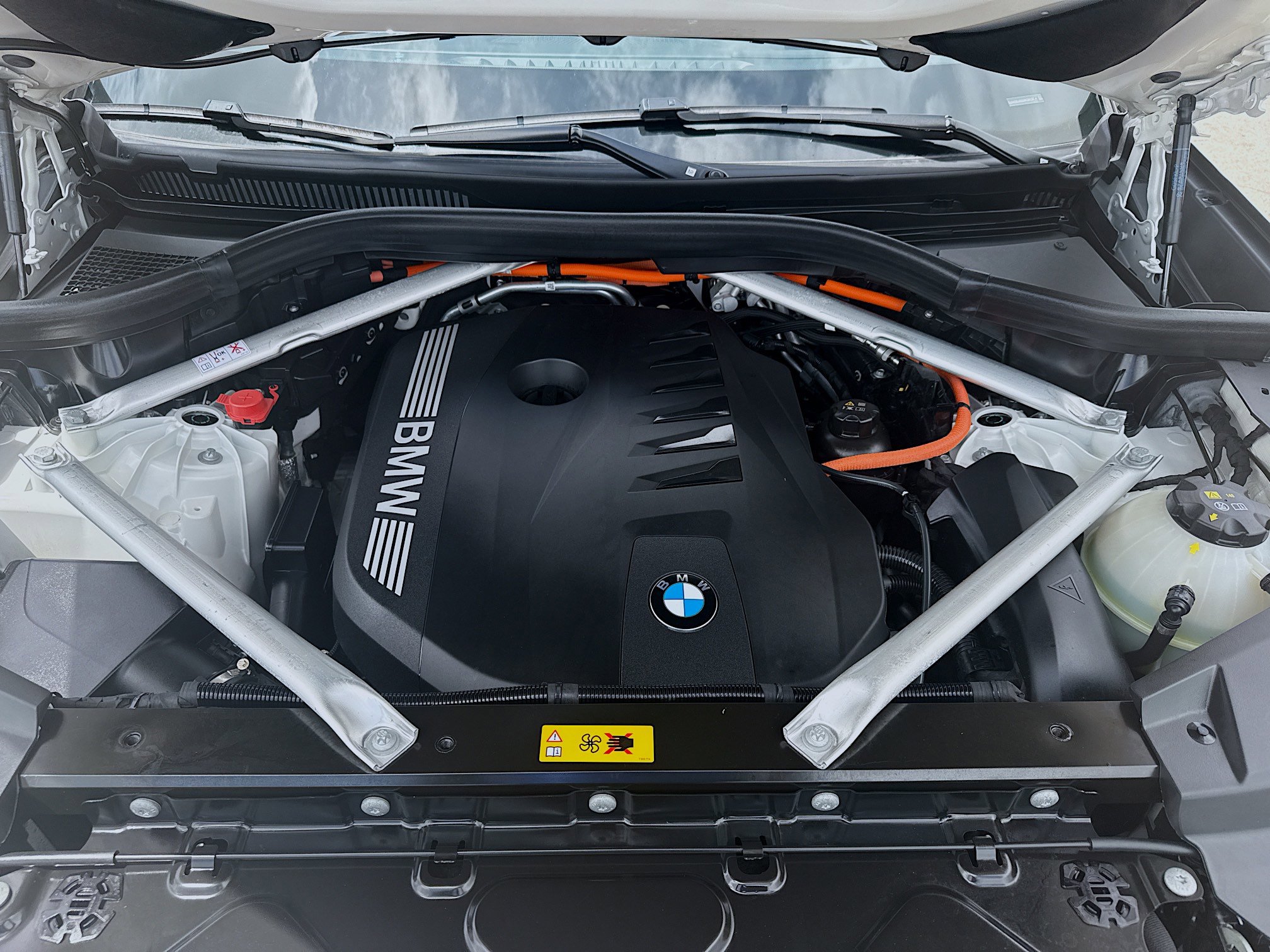 Used 2025 BMW X5 xDrive50e image 33