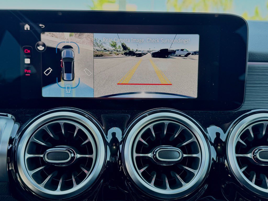 New 2026 Mercedes-Benz GLB 250 image 27
