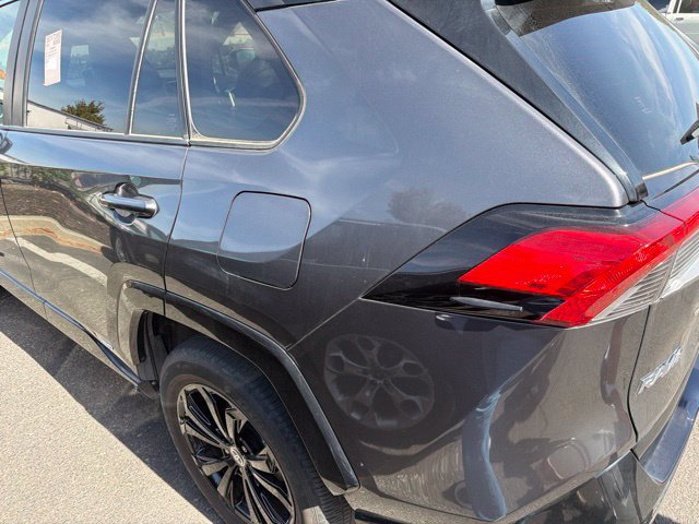 Used 2023 Toyota RAV4 XSE AWD/4WD image 9