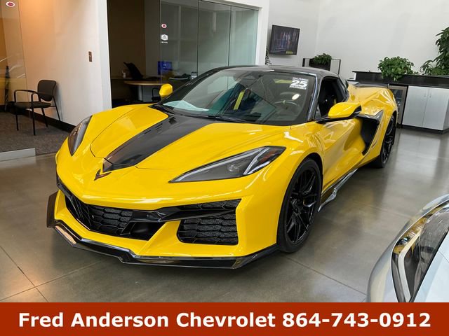 Used 2025 Chevrolet Corvette Z06 RWD image 1