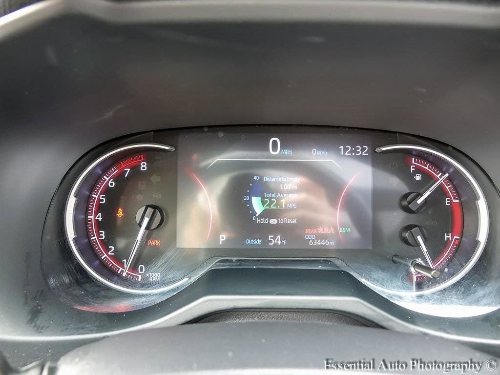 Used 2021 Toyota RAV4 Limited image 14